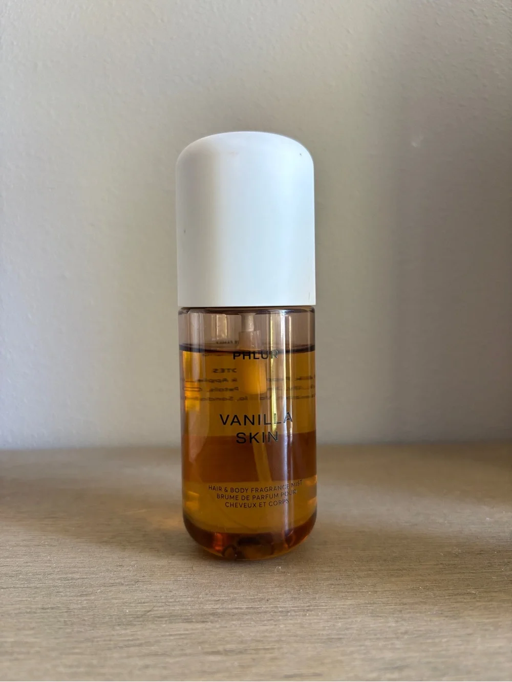 Phlur Vanilla Smoke & Vanilla Skin - 3oz Each